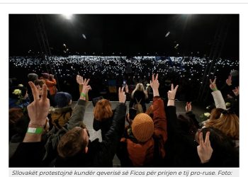 Sllovakët pushtojnë Bratisllavën, kundërshtojnë prirjen ruse të kryeministrit Fico
