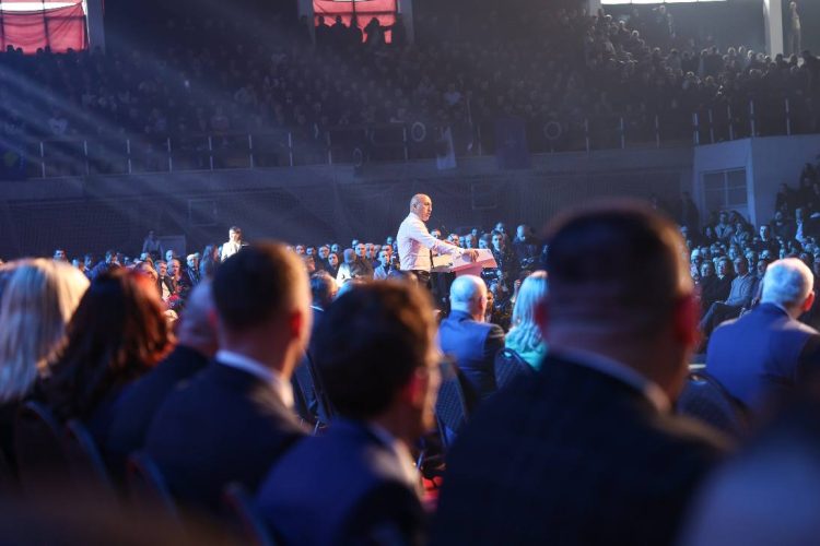 Haradinaj pas hapjes së fushatës: A ka dëshmi më të mirë të përkrahjes madhështore për Kosovën Fituese