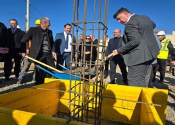 Vihet gurthemeli i Shtëpisë së Kulturës në Mamushë