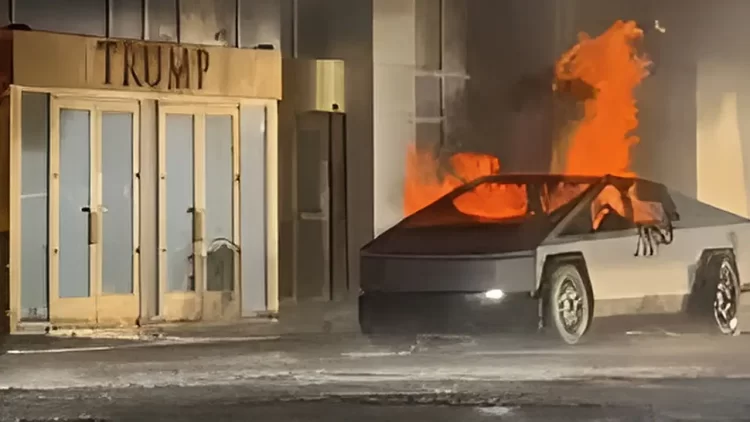 SHBA, CyberTruck, makina e Tesla-s, ka shpërthyer përpara hotelit Trump në Las Vegas