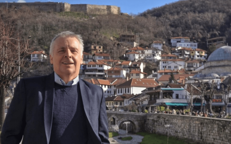 Ambasadori Rohde shijon ‘Pranverën e hershme’ në Prizren