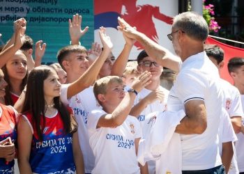 Stoilkoviq nuk e mban fjalën, nuk e heq termin `Kosova dhe Metohia`