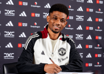 Merr fund gjithçka, Diallo zyrtarisht rinovon kontratën me Man Utd