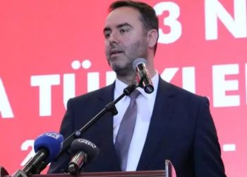 Konjufca takon rininë në Mitrovicë: Rinia jonë po angazhohet e po mobilizohet cep më cep të Kosovës sepse vota e parë është votë e zemrës