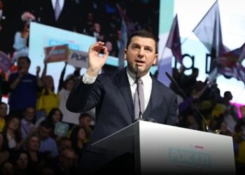 Krasniqi në Ferizaj: PDK-ja e ka rikthyer pulsin, votojeni Bedri Hamzën për kryeministër