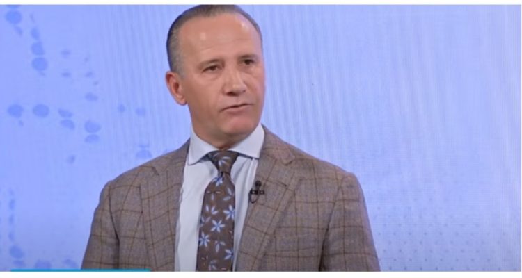 Pacolli: Sot, Mitrovica është më ndryshe