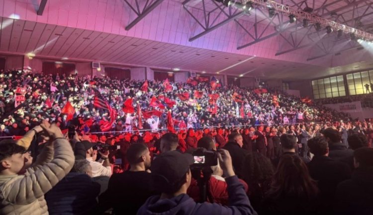 Kurti në Ferizaj: Nga Amerika po blejmë raketa e helikopterë