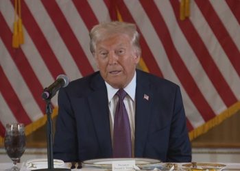 Urdhrat ekzekutivë që pritet të nënshkruajë Trump pas betimit