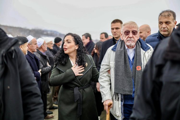 Osmani: Në Reçak, 26 vjet më parë njerëzorja dhe mizorja patën ndeshjen më makabre