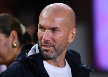 Zidane, favorit absolut për trajner të Francës