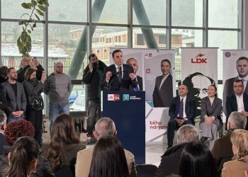 Abdixhiku në Istog: Kënaqësi me qenë në shtëpinë tonë politike në Istogun e Ibrahim Rugovës