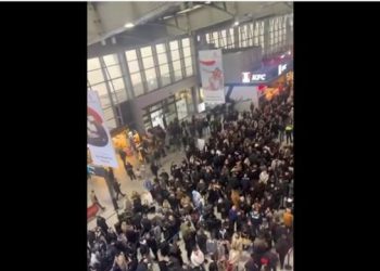 Mjegull e madhe, udhëtarë të shumtë në Aeroportin “Adem Jashari” presin përgjigje për fluturimet