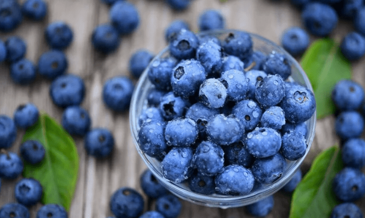 Ky është fruti që përmirson shëndetin mendor dhe fizik