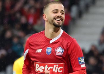 Rrahmani t’ia “bëjë një vend” Zhegrovës, Napoli e dashka këtë muaj