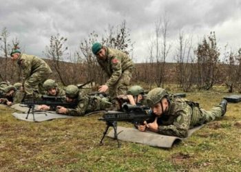 Ushtarë turq të KFOR-it trajnojnë snajperistë të FSK-së