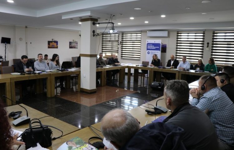 Në Graçanicë u mbajt trajnimi për zyrtarët e gjendjes civile