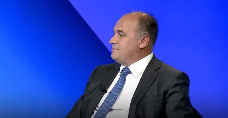 ​’Platformë e re në dialog’, Hoxhaj: Në vitin 2026 mund të arrihet marrëveshja me njohjen reciproke