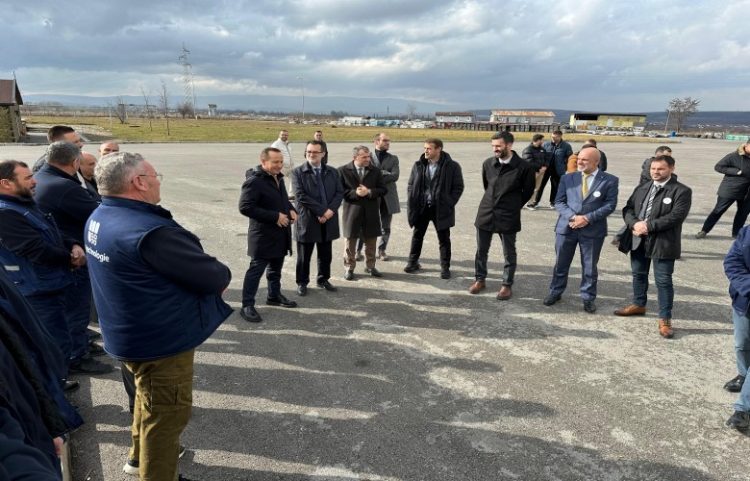 Koalicioni për Familjen zotohet se do të mbështes industrinë vendore