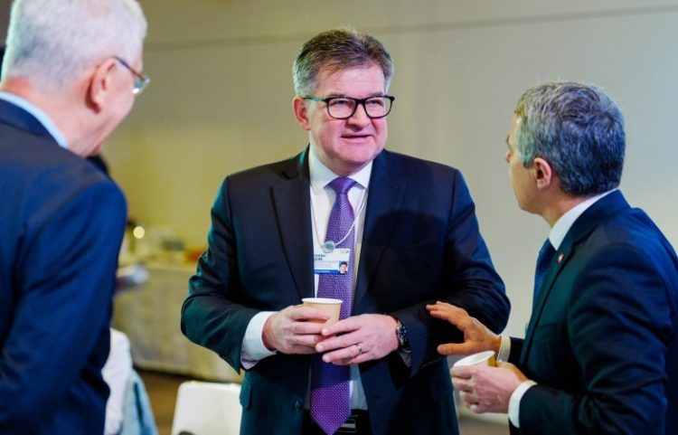 Lajçak: Dialogu më vendimtar se kurrë, BE serioze në procesin e zgjerimit