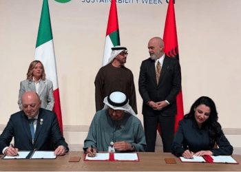 Nënshkruhet marrëveshja Shqipëri-Itali-Emiratet e Bashkuara për kabllot nënujorë energjitikë