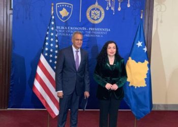 Zyrtari i lartë amerikan në Presidencë, takon Presidenten Osmani