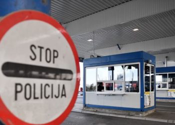 Reagime pasi Serbia dëboi 13 aktivistë të shoqërisë civile, përfshirë shqiptarë