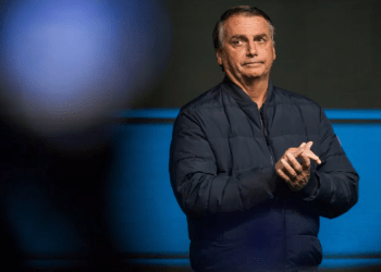 Nën hetim për grusht shteti, gjykata braziliane nuk lejon ish-presidentin të marrë pjesë në inaugurimin e Donald Trump