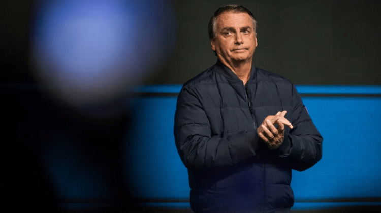 Nën hetim për grusht shteti, gjykata braziliane nuk lejon ish-presidentin të marrë pjesë në inaugurimin e Donald Trump