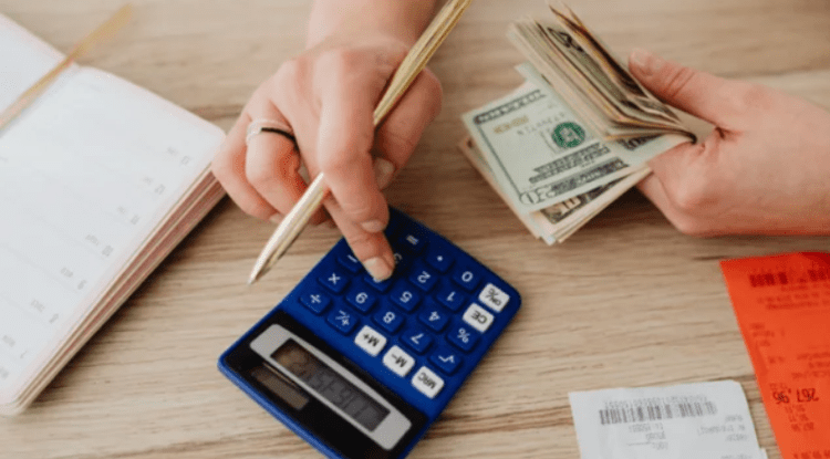 Studimi, në moshën 31 vjeçare bëjmë shpenzimet më të mëdha në jetë