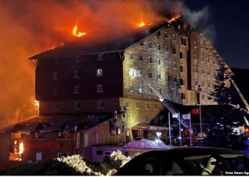 T*ragjedi në Turqi: 66 të v*dekur nga zjarri në një hotel në një vendpushim skish