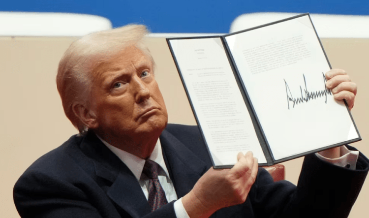 Trump pezullon për 90 ditë ndihmat ndërkombëtare, çfarë dihet deri më tani?