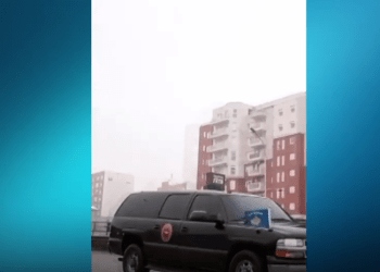 Presidentja Osmani restauron automjetin historik të Rugovës pas 20 vitesh (Video)