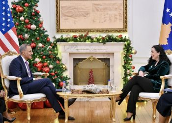 Pas takimit me zyrtarin amerikan, Presidentja Osmani: Kosova dhe SHBA-ja do ta finalizojnë së shpejti Dialogun Strategjik