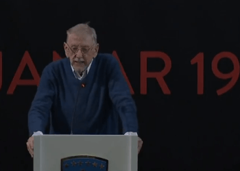 William Walker jep dëshmi në Gjykatën Themelore në Prishtinë