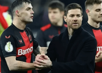 Xabi Alonso për Xhakën: Po përpiqemi ta kemi gati për derbin ndaj Dortmundit