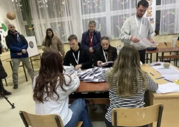 Nis numërimi i votave