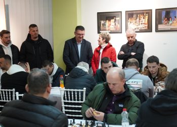 Sinani: Presheva, qendër e mjeshtërve të shahut nga Kosova, Serbia e Maqedonia e Veriut
