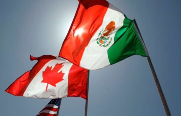 Trump vendos tarifa ndaj Kanadasë, Meksikës dhe Kinës