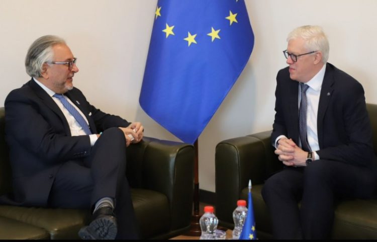 Barbano në telefonatë me Rodgers flasin për Kosovën e rajonin