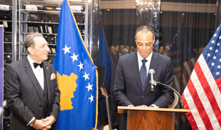 Konsulli i përgjithshëm i Kosovës në New York organizon pritje për 17-vjetorin e Pavarësisë së Kosovës