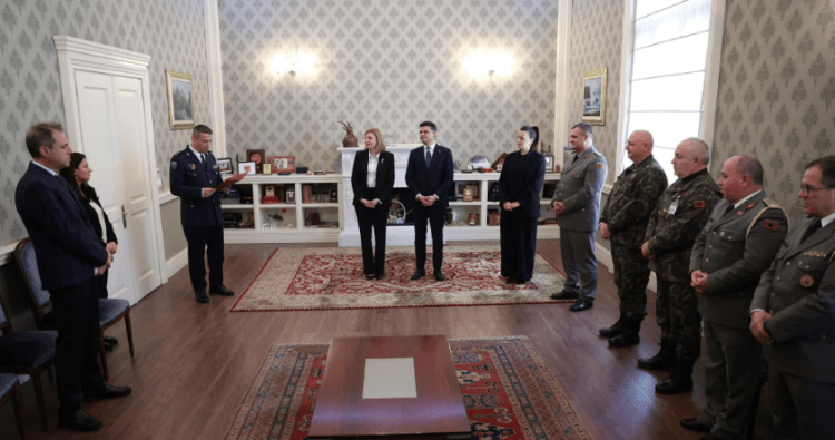 Shqipëria emëroi zëvendësministre të Mbrojtjes, Blerina Abrazhdën me prejardhje nga Kosova