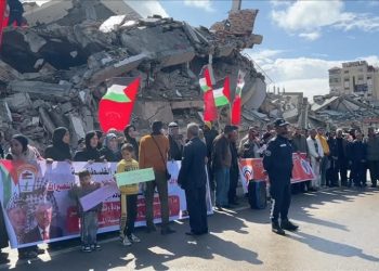 Palestinezët protestojnë në Gaza, kundërshtojnë planin e Trumpit