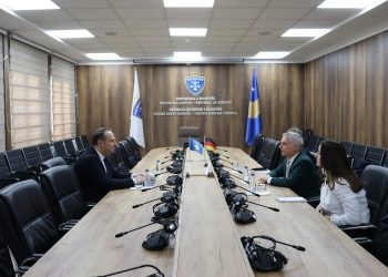 Zogaj priti në takim Ambasadorin e Gjermanisë në Kosovë, Jorn Rohde