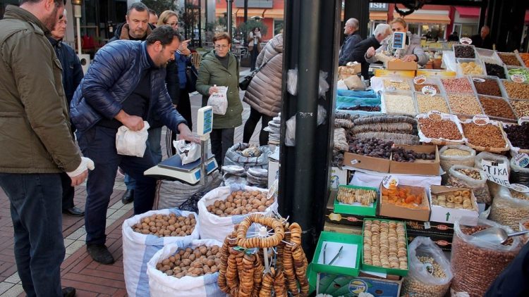 Eurostat: Shqipëria me pagën minimale më të ulët në Europë!