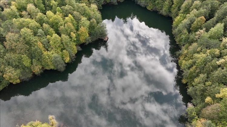 Shkenctarët çekë në Shqipëri zbulojnë liqenin termal nëntokësor më të madh në botë
