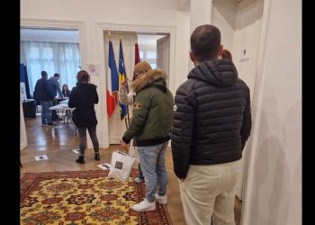 Në përfaqësi diplomatike votuan mbi 70 për qind e shtetasve me të drejtë vote