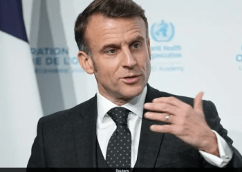 Lufta në Ukrainë/ Macron: Vetëm Zelensky mund të negociojë për vendin e tij!