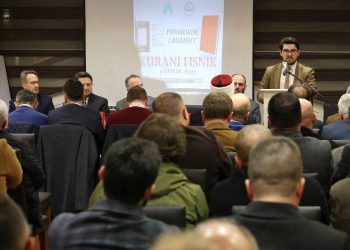BIK-u promovon veprën “Kurani fisnik – përkthimi shqip”,
