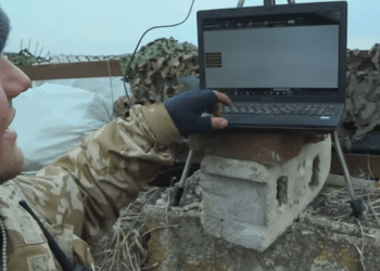 SHBA kërcënon Ukrainën me ndërperjen e internetit satelitor Starlink nëse nuk e nënshkruan marrëveshjen për mineralet e rralla