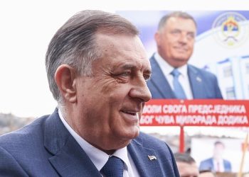 Rriten tensionet në Bosnjë dhe Hercegovinë para shpalljes së vendimit për Dodikun